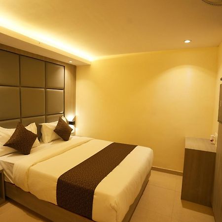 Hotel Boston Mumbai Exterior foto