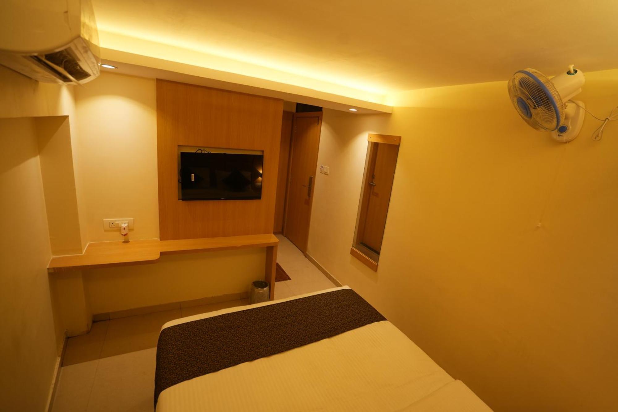 Hotel Boston Mumbai Exterior foto