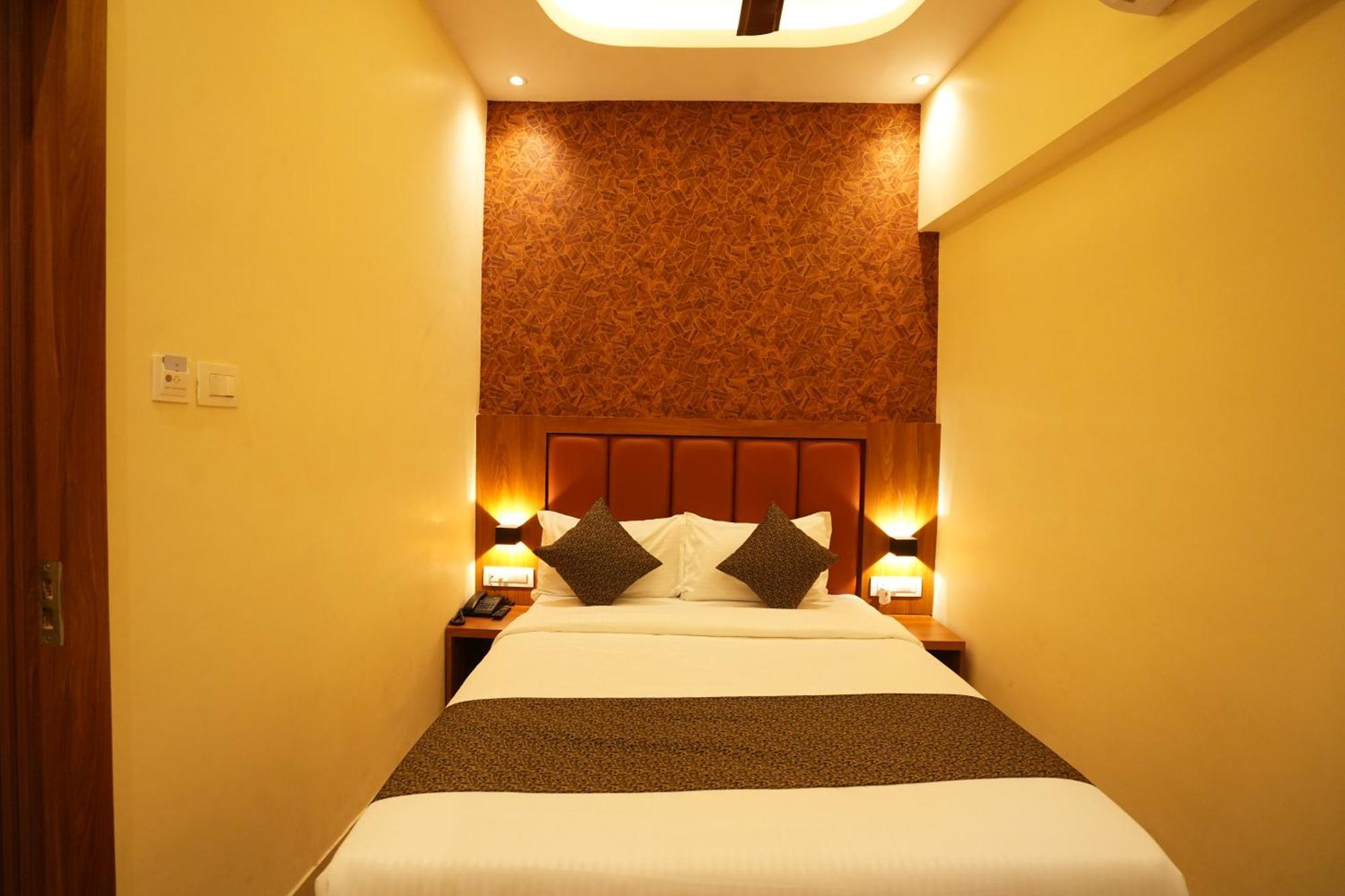 Hotel Boston Mumbai Exterior foto